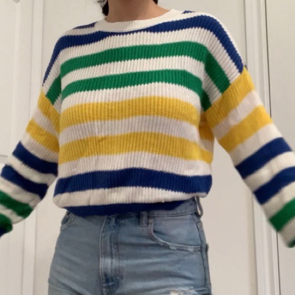 BNWT colorblock sweater - Picture 3 of 4
